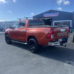 2016 Toyota Hilux - Thumbnail