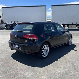 2013 Volkswagen Golf - Thumbnail