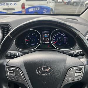 2014 Hyundai Santa Fe - Thumbnail