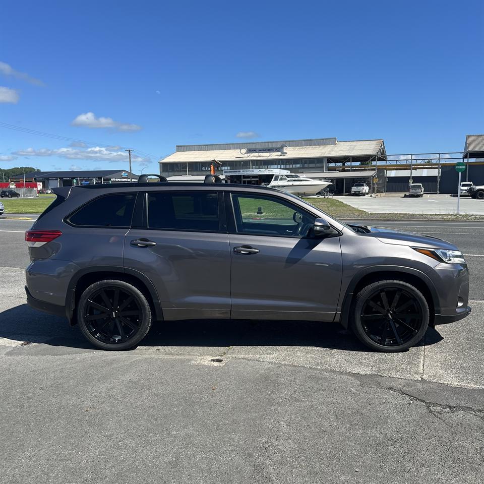 2017 Toyota Highlander