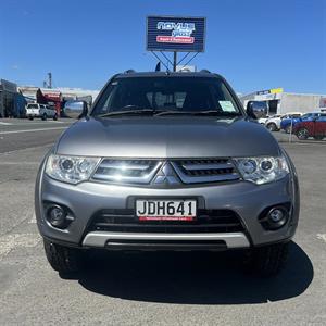 2015 Mitsubishi Challenger - Thumbnail